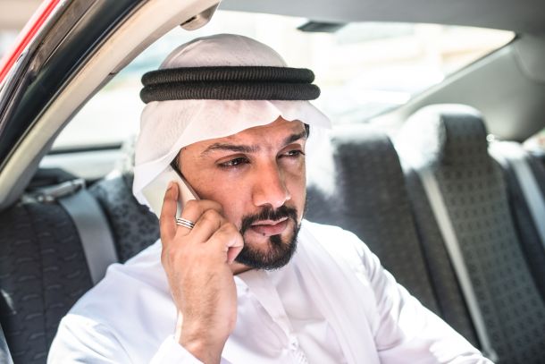 How Business Travellers Can Cut Transport  Costs in Oman